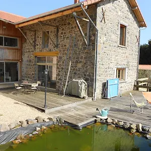 https://chambres-dhotes-la-cime-beaujolaise.hotels-rhonealpes.com